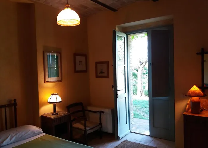 Cardaneto Nocleg ze śniadaniem Montone (Umbria)